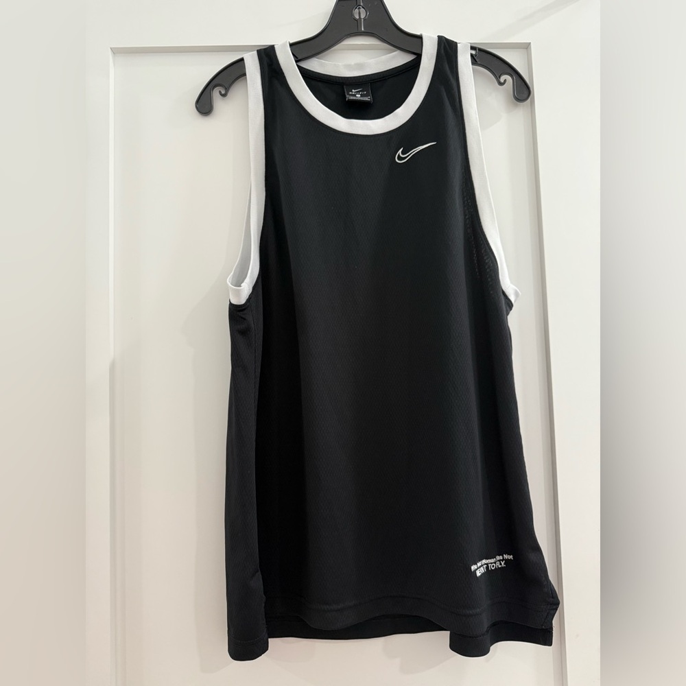 Nike dri-fit black + white women’s basketball tank top w/ embroidered details